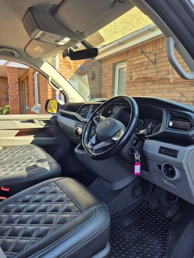 Volkswagen Transporter 2022 , 4 motion