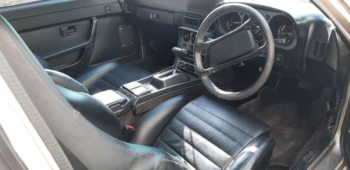 porsche 944