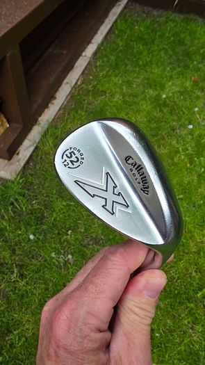 Golf wedge