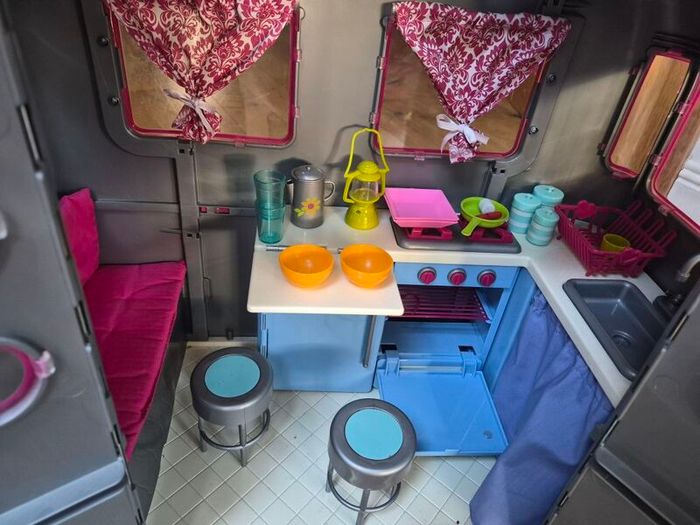 Generation Doll Caravan