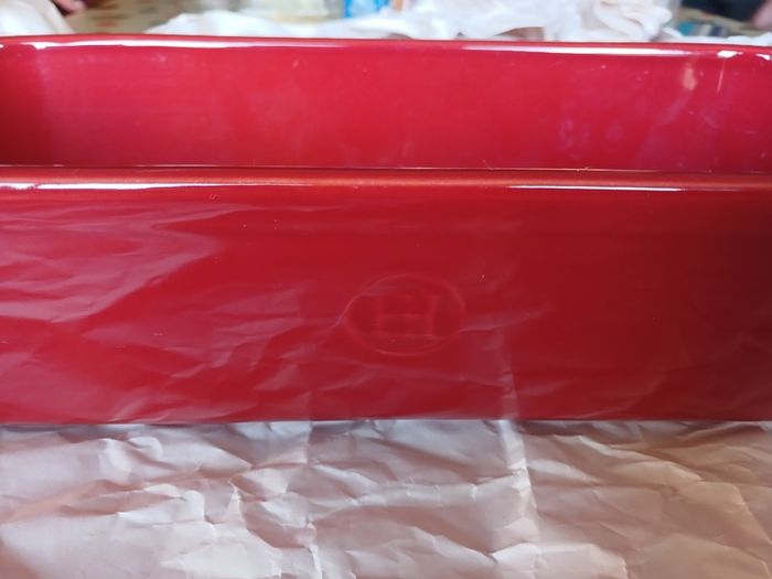 Emile Henry Large Loaf Baker, Excellent Condition