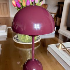 &Tradition Flowerpot table lamp