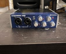 PreSonus Audiobox USB