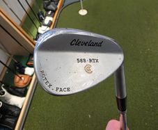 Cleveland Rtx 588 54 deg Sand Wedge.