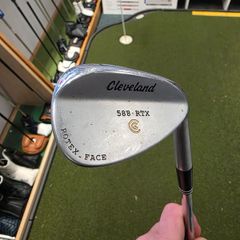 Cleveland Rtx 588 54 deg Sand Wedge.
