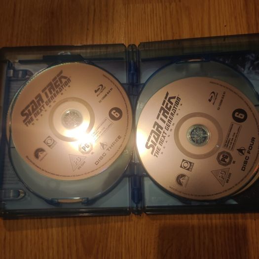 Star Trek Next Generation Bundle (Blu Ray)