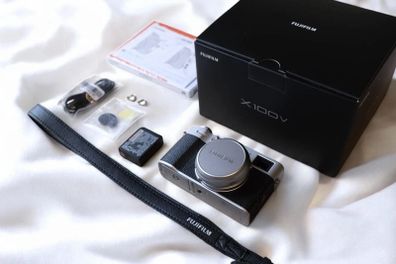 Fujifilm x100V