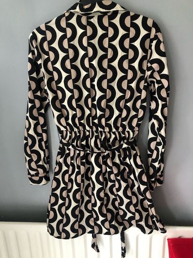 Ladies dress size S