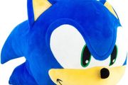 Sonic The Hedgehog Head Plush Tomy