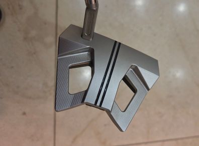 Scotty Cameron Phantom 9.5