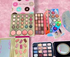 LE Too faced Palettes
