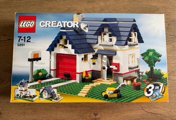 Lego Creator buildings