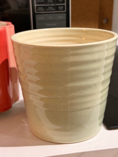 Plant pot