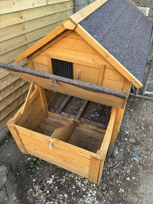 Chicken coop 6 to 8 hens