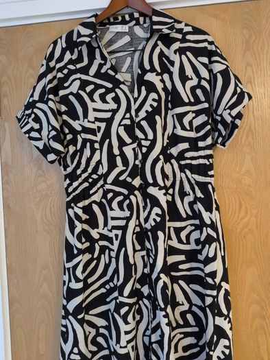 Primark Black/Biscuit  Dress.  S.14.