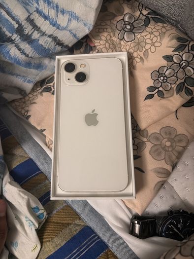 iPhone 13