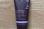 He Shi Exfoliating Bodywash