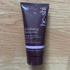 He Shi Exfoliating Bodywash