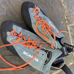 Climbing shoes, size 40E