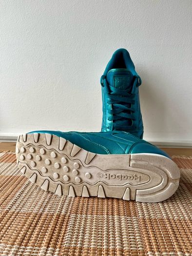 Metallic teal leather rebook trainers, uk5