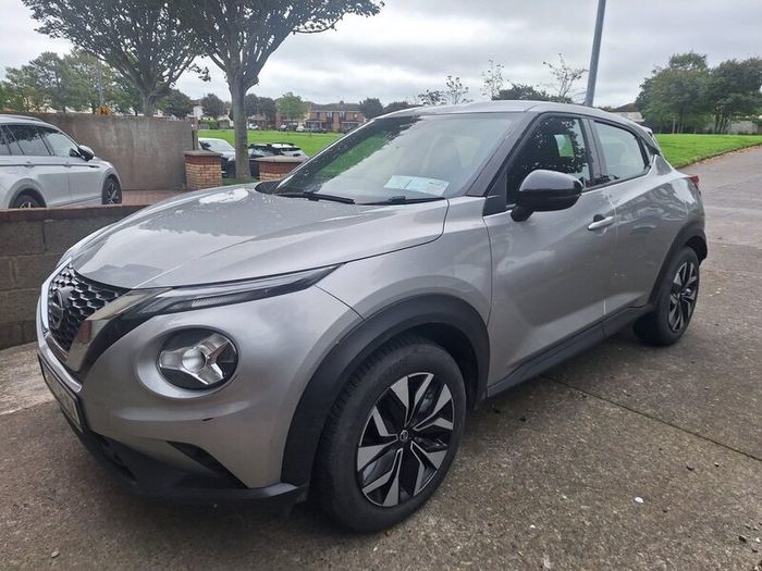 Nissan  JUKE