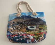 Beach tote bag with zipper