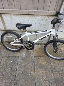 18" kids bike