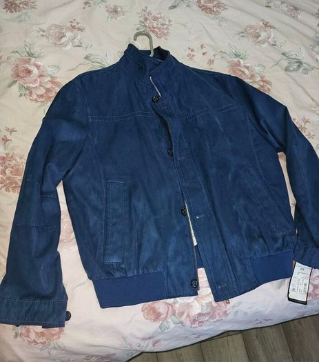 A beautiful bugatty jacket bought for 229 its a 40R