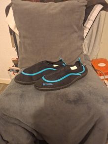 Aqua Shoes Size: 7 UK