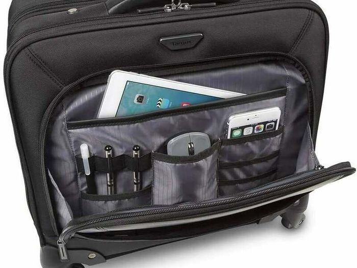 Targus Mobile Vip 15.6" Laptop Bag In Black