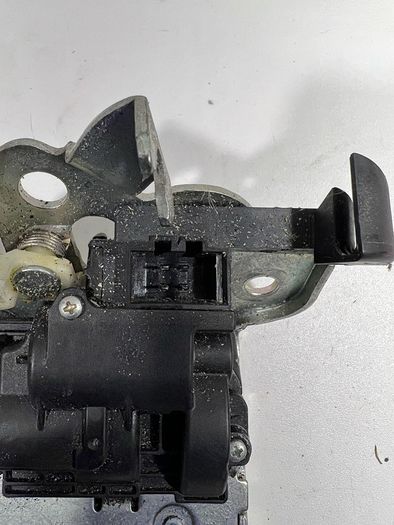 2011 Audi A3 Fl 5 Door Hatchback Boot / Tailgate Lock 8r0827505a A1l1b515g
