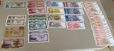 Yugoslavia 42 Banknotes lot