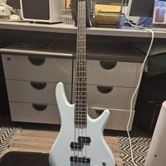 Bass Guitar Ibanaz