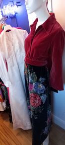 Sensational Original Biaun 1970s Vintage does 1940s Velvet Housecoat Dressing Gown