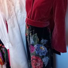 Sensational Original Biaun 1970s Vintage does 1940s Velvet Housecoat Dressing Gown