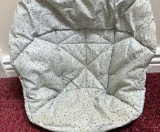Tripp Trapp weaning bundle and baby cushion