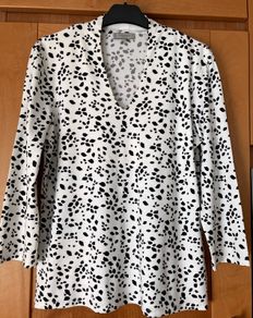Ladies Ivory&Black Patterned Top by Hobbs