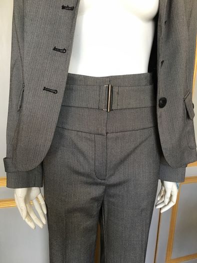 Mango suit. Size S.