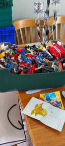 box of lego about 4.5 kg.