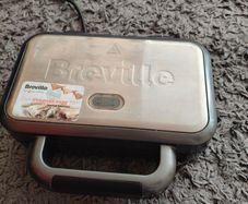 breville toast maker