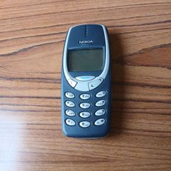 Nokia mobile phone for repairs or parts.