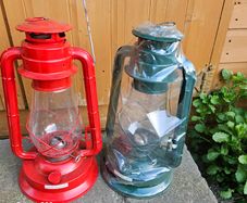 Hurricane Lanterns for home outdoor use paraffin lamps
