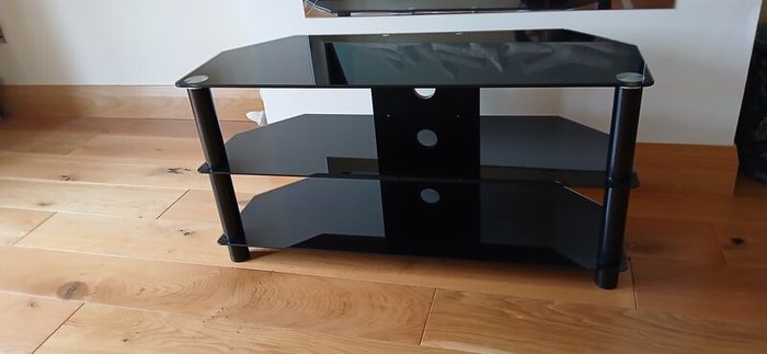 Black Glass TV Stand.