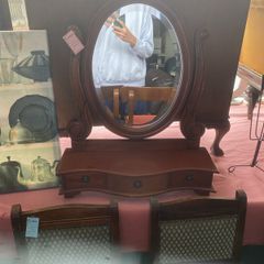 standing mirror