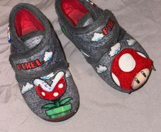 Pixel slippers size21
