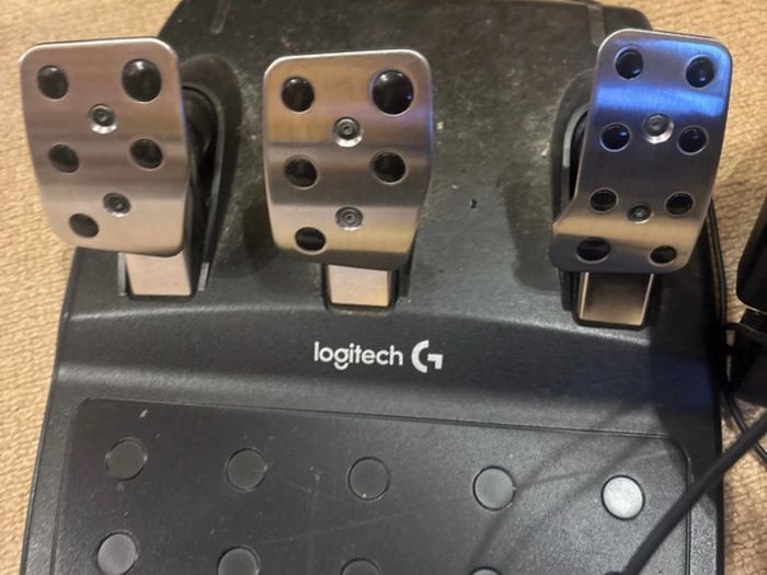 Logitech g29