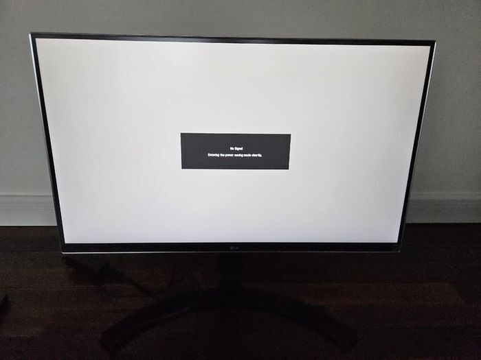 LG 27" Ultra HD 4K IPS LED Monitor (27" Diagonal)