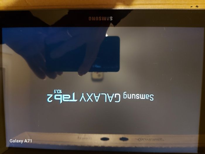 Samsung Galaxy Tab 2, GT-P5113, 16GB, and Preload with nearly 2 dozen childrens movies, in excellent condition