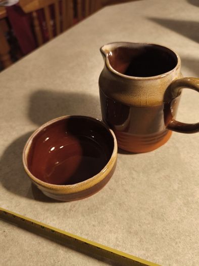 Millk Jug And Small Sauger Bowl By Retos Ltd R Shannon Made In Ireland