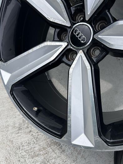 Audi Style RS4/RS5 20" Alloy Wheels